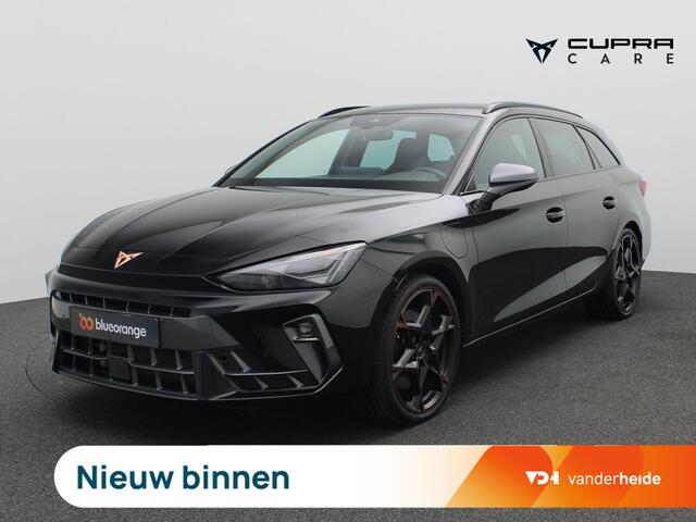 Cupra Leon Sportstourer 1.5 TSI e-Hybrid VZ Extreme 272PK DSG SOH 100%, Trekhaak, Sennheiser Audio, Matrix LED-verlichting, Memorystoel, Elektr. Achterklep, 19" LM Velgen, Achteruitrijcamera, Keyless, Alarm