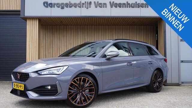 Cupra Leon Sportstourer 1.4 e-Hybrid 245pk VZ Copper Edition Pano.Dak 19inch LM *Black Pack* Virtual *Graphene Grey* 77536km!