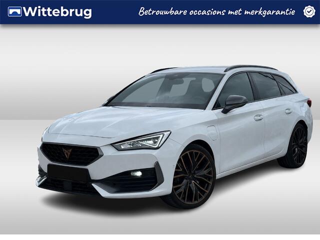 Cupra Leon Sportstourer 1.4 e-Hybrid 245PK VZ Performance / Fabrieksgarantie t/m 19-11-29 / Achteruitrijcamera / Stuur + Stoelverwarming / LED / Keyless Entry-Go