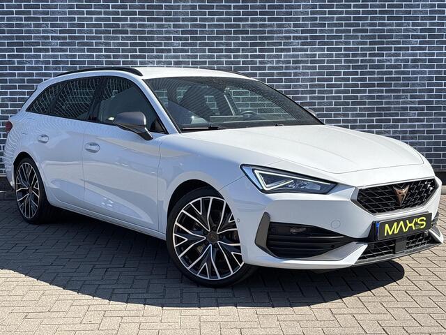 Cupra Leon Sportstourer 1.4 e-Hybrid VZ Performance | Plug-in Hybrid (PHEV) | Achteruitrijcamera | Parkeersensoren | Beats Audio | Cruise Control Adaptief | Keyless Entry | Elektrische Achterklep | Stoelverwarming | Navigatie | Apple Carplay | Android Auto | Lichtmetalen Velgen 19 inch | Alarm