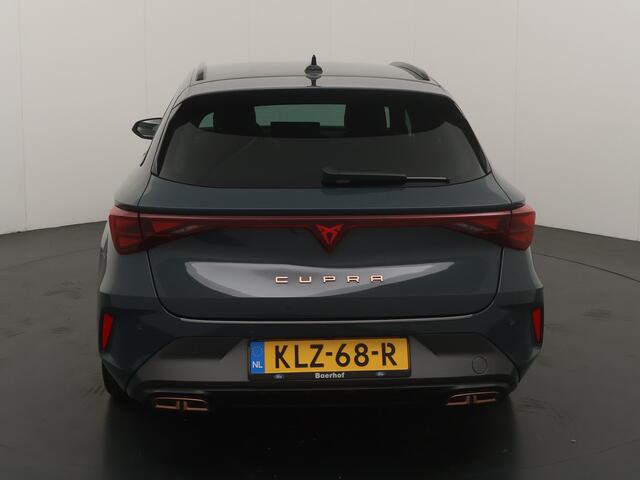 Cupra Leon Sportstourer 1.5 TSI e-Hybrid PHEV 204pk Business | Stoel & stuurwiel verwarming | Adapt. Cruise | Camera | Elek. a. Klep | 1/2 leer | Fabrieksgarantie t/m 05-2029 |