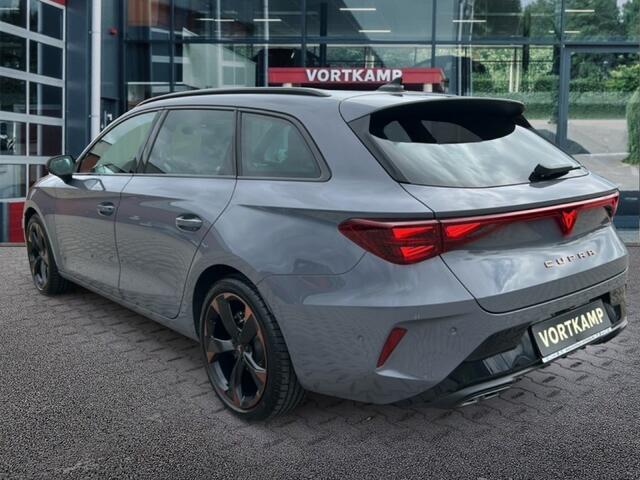 Cupra Leon Sportstourer 2.0 TDI DSG PANO-DAK/TREKHAAK/LEDER/CAMERA/ELEK-KLEP/ACC/MEM/STOELVERW
