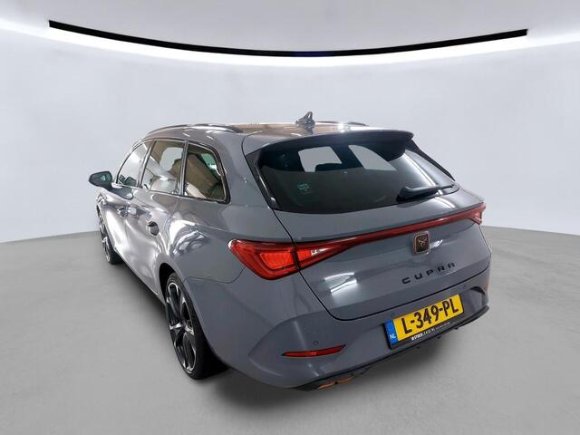 Cupra Leon Sportstourer 1.4 e-Hybrid VZ Business / AUTOMAAT/ ADAPTIVE CRUISE/ PARKEER SENSOREN/ DIGITAL DASH/ NAVI/ CLIMA/ LED/ 19'' LMV
