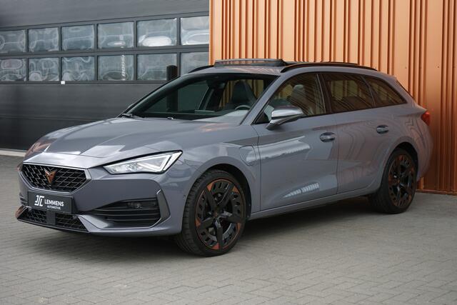 Cupra Leon Sportstourer 1.4 e-Hybrid VZ Chopper 245PK Panodak Memory Leder ACC Camera DAB 19" Carplay