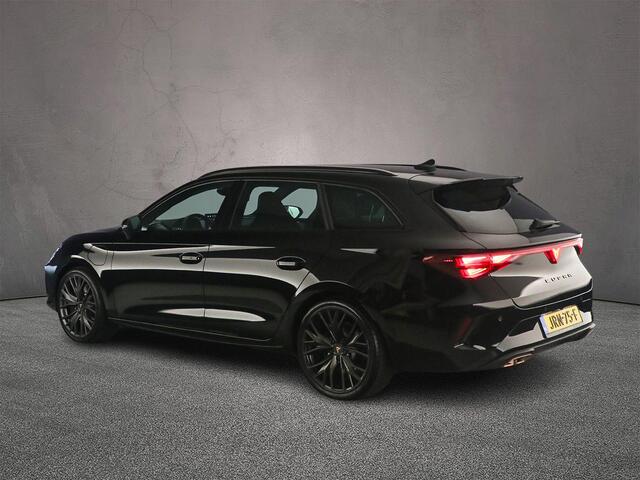 Cupra Leon Sportstourer 1.5 TSI e-Hybrid VZ Performance 272pk Automaat, Trekhaak, Adaptive cruise control, Obsidian pack, Stoelverwarming, Stuurverwarming, Achteruitrijcamera, App-connect