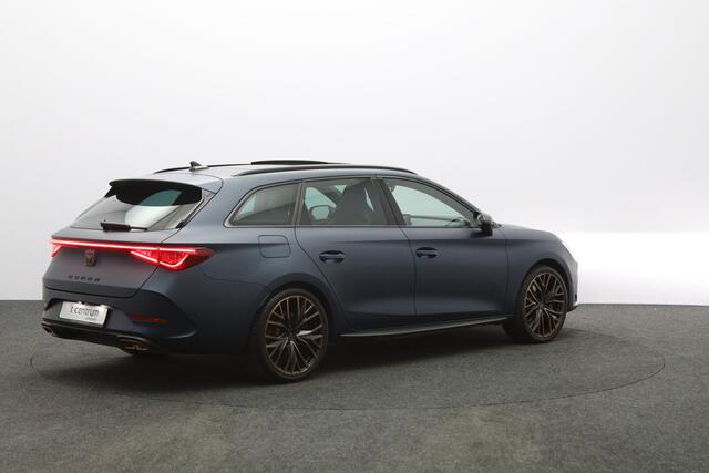 Cupra Leon Sportstourer 1.4 e-Hybrid 245 PK VZ Copper Edition PHEV, Panoramadak, Kuipstoelen, Adap. Cruise Control, Matrix-LED