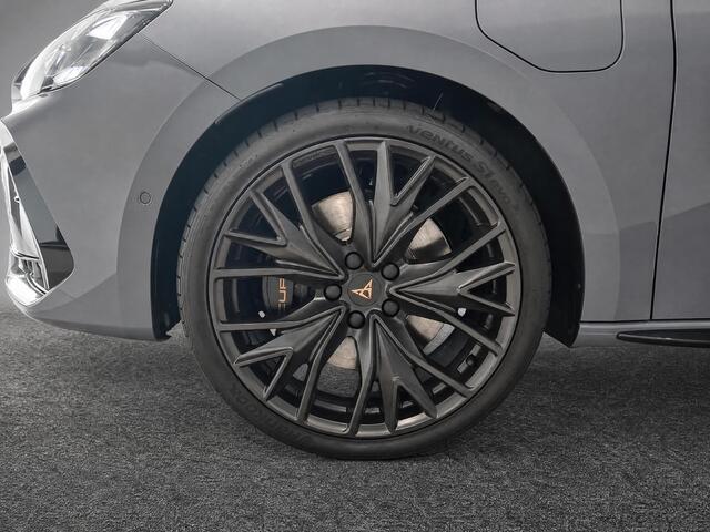 Cupra Leon Sportstourer VZ Performance 1.5 TSI e-Hybrid 200 kW / 272 PK St Obsidian Pack l Intelligent Drive l Sennheiser Audio l Panoramadak
