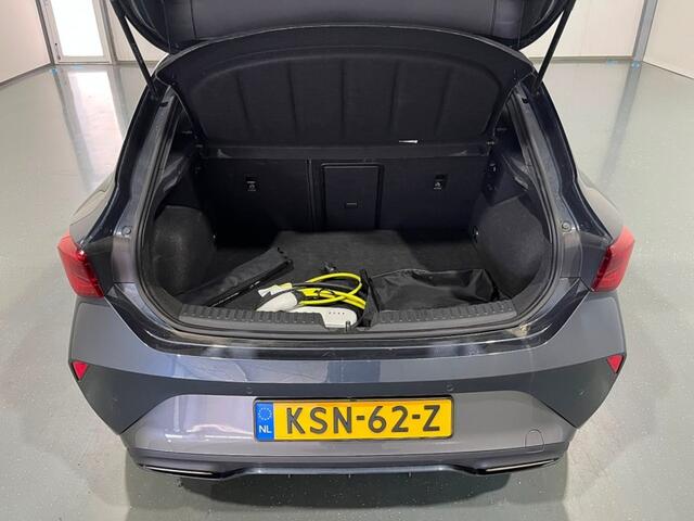 Cupra Leon Sportstourer 1.5 TSI e-Hybrid Business Carplay Camera 204 PK