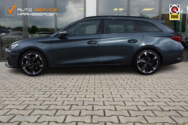 Cupra Leon Sportstourer 1.4 e-Hybrid Business | ACC | Camera | Sfeerverlichting |