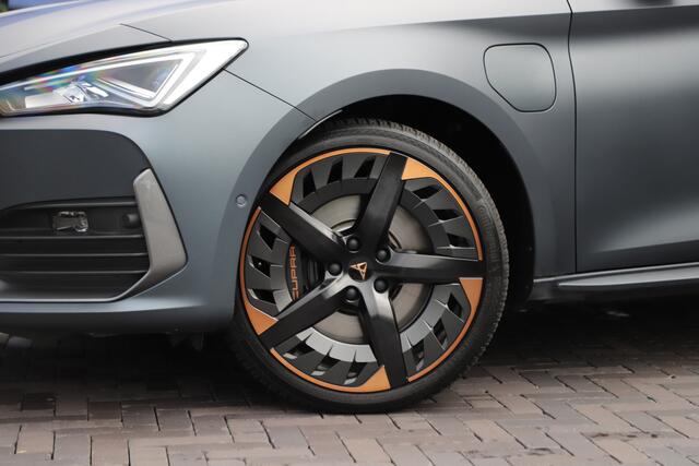 Cupra Leon Sportstourer 1.4 e-Hybrid VZ Copper Edition | 245PK | Pano | Keyless-go | Memory | Sfeerverlichting | ACC | Carplay | Led | 2020.