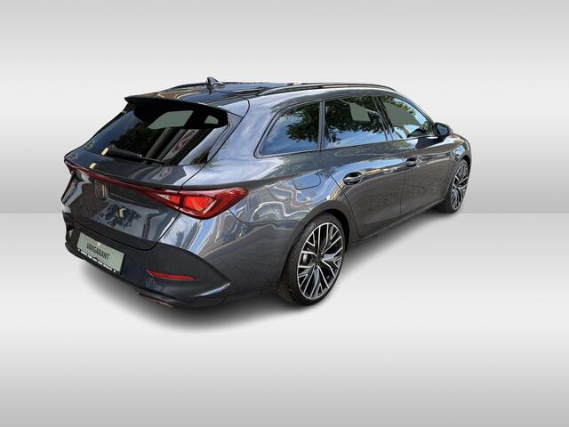 Cupra Leon Sportstourer 1.4 e-Hybrid VZ Performance 245 PK | 19 inch velgen | winterpakket | vision + safedriving pakket | beats audio |