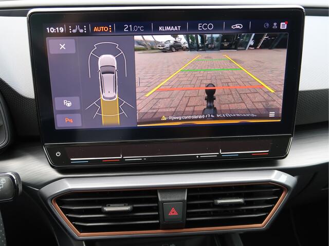 Cupra Leon Sportstourer 1.4 e-Hybrid VZ Adrenaline | Camera | Trekhaak | Park-Assist | DCC | Stoel-Stuurverwarm. |