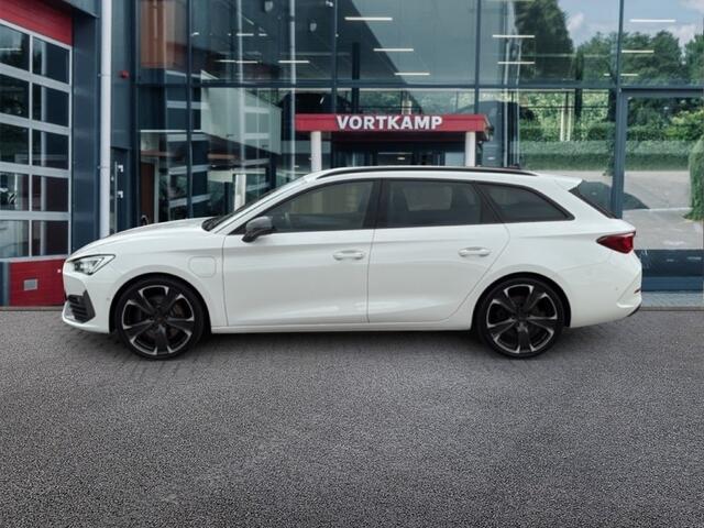 Cupra Leon Sportstourer 1.4 TSI e-HYBRID ACC/DCC/CAMERA/MATRIX/NAVI
