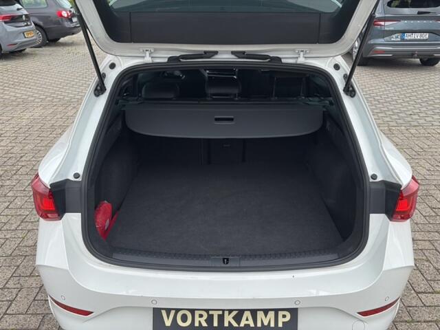 Cupra Leon Sportstourer 1.4 TSI e-HYBRID ACC/DCC/CAMERA/MATRIX/NAVI