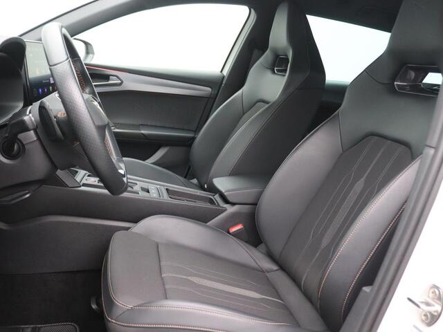 Cupra Leon Sportstourer 1.4 e-Hybrid Business 204PK DSG SOH 98,13%, Trekhaak, Achteruitrijcamera, Keyless, 18" LM Velgen, Stoel-Stuurverwarming, Navi