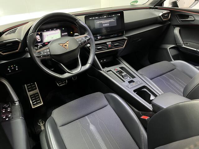 Cupra Leon Sportstourer 1.4 e-Hybrid VZ Performance / AUTOMAAT/ PANO/ KEYLESS/ CRUISE/ NAVI/ STOELVERWARMING/ PARK. SENSOREN + CAMERA/ DIVERSE HULPSYSTEMEN