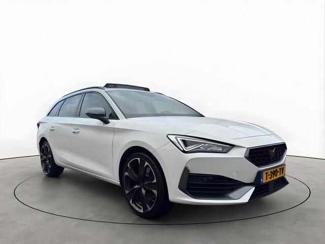Cupra Leon Sportstourer 1.4 e-Hybrid 245PK VZ Adrenaline Pano Keyless Schaalstoelen