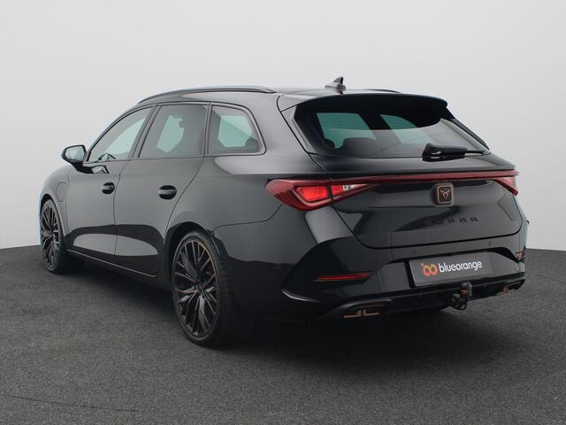 Cupra Leon Sportstourer 1.4 e-Hybrid VZ Performance 245PK DSG SOH 90,67%, Trekhaak, Side Assist, Achteruitrijcamera, 19" LM Velgen, Keyless, Stoel-Stuurverwarming