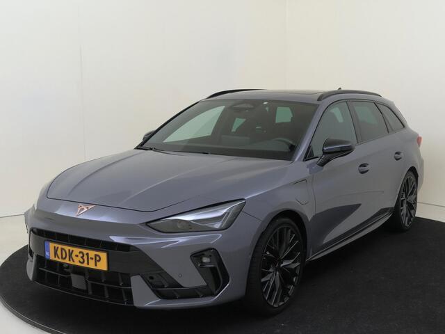 Cupra Leon Sportstourer 1.5 TSI e-Hybrid VZ Performance | Panoramadak | Travel Assist | Dodehoek sensor | Matrix LED | Sennheiser Audio | Carplay