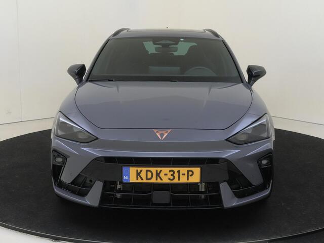 Cupra Leon Sportstourer 1.5 TSI e-Hybrid VZ Performance | Panoramadak | Travel Assist | Dodehoek sensor | Matrix LED | Sennheiser Audio | Carplay