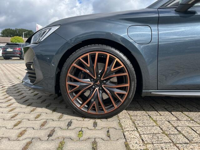 Cupra Leon Sportstourer 1.4 TSI eHYBRID VZ PANO-DAK/CAMERA/ELEK-KLEP/ACC/STOEL+STUURVERW