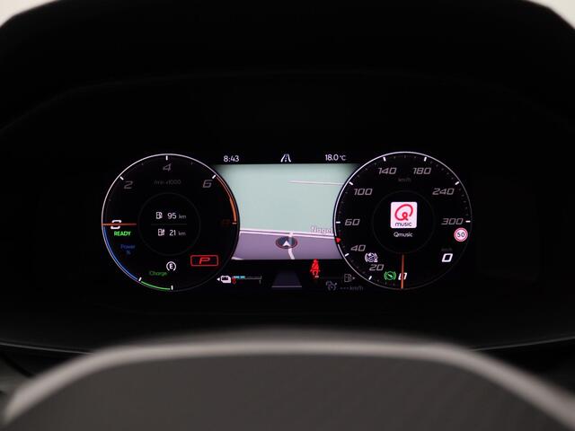 Cupra Leon Sportstourer 1.4 e-Hybrid VZ Performance 245PK DSG SOH 97,6%, Trekhaak, Achteruitrijcamera, Adaptieve Cruise Control, Keyless, 19" LM Velgen, Side Assist, Stoel-Stuurverwarming, Voorruitverwarming