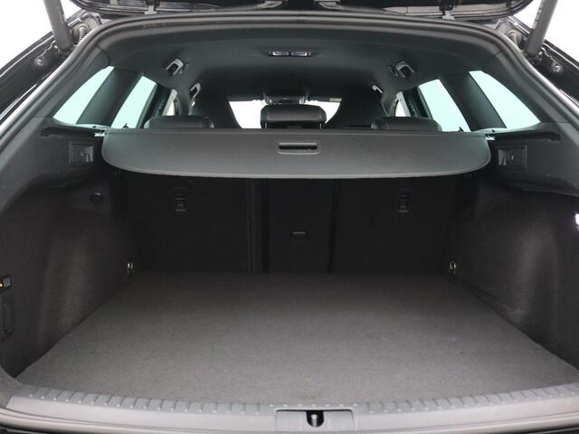 Cupra Leon Sportstourer 1.4 e-Hybrid VZ Performance 245PK DSG SOH 97,6%, Trekhaak, Achteruitrijcamera, Adaptieve Cruise Control, Keyless, 19" LM Velgen, Side Assist, Stoel-Stuurverwarming, Voorruitverwarming
