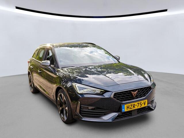 Cupra Leon Sportstourer 1.4 e-Hybrid Business / AUTOMAAT/ CLIMATE/ NAVI/ STOELVERWARMING/ NAVI/ PARK. SENSOREN + CAMERA