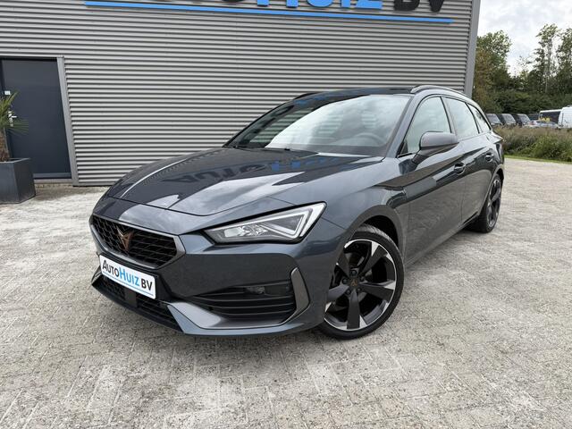 Cupra Leon Sportstourer 1.4 e-Hybrid Essential Achteruitrijcamera Stoelverwarming Trekhaak 18 Inch