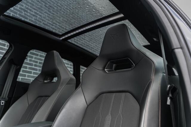 Cupra Leon Sportstourer 1.4 e-Hybrid VZ Copper Edition | Plug-in Hybrid (PHEV) | Panoramadak | Matrix-LED Koplampen | Achteruitrijcamera | Keyless Entry | Elektrische Achterklep | Elektrisch Verstelbare Bestuurdersstoel | Navigatie | Apple Carplay | Android AutoLichtmetalen Velgen 19 inch – foto 10