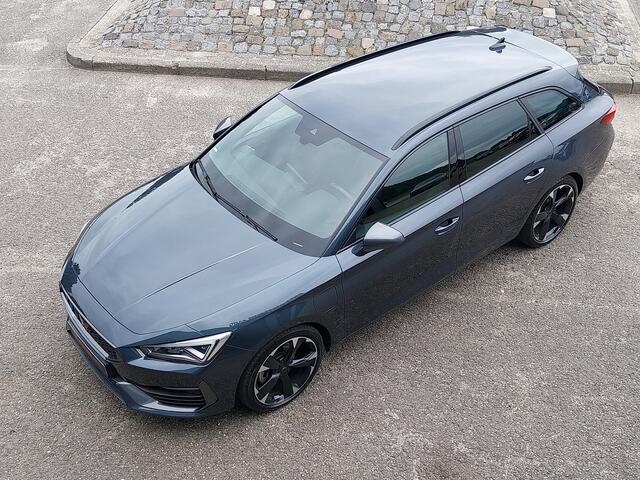 Cupra Leon Sportstourer 1.4 e-Hybrid 245 PK VZ Performance 1e EIGENAAR VIRTUAL COCKPIT ADAPT CRUISE CAMERA MEMORY PARK ASSIST