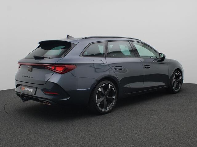 Cupra Leon Sportstourer 1.4 e-Hybrid Business 204PK DSG SOH 95,47%, Trekhaak, Achteruitrijcamera, Side Assist, Keyless, 18" LM Velgen, Elektr. Achterklep, Stoel-Stuurverwarming