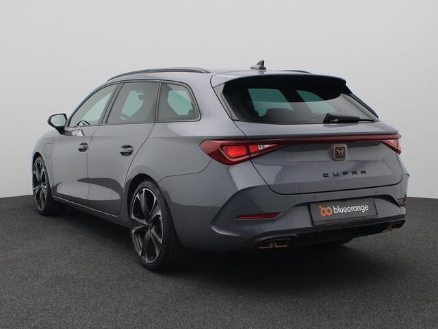 Cupra Leon Sportstourer 1.4 e-Hybrid VZ Performance 245PK DSG Elektr. Achterklep, Achteruitrijcamera, Stoel-stuurverwarming, 19" LM Velgen, Keyless, Navi