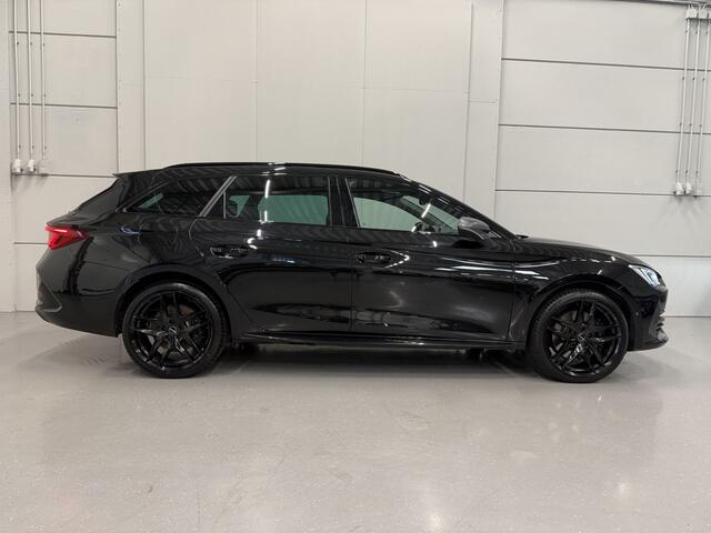 Cupra Leon Sportstourer 1.4 e-Hybrid VZ 245PK BLACK EDIT. LED/19"BLACK/ACC/CARPLAY/DRIVE ADAPTIVE-ONDERSTEL/KEYLESS/SFEER/CAMERA/LEER-STOF SP.STOEL/STOEL+STUURVERW/PRIVACY/ELECTR.A.KLEP/DONKERE-HEMEL/VOLLEDIG CUPRA DEALER HISTORIE – foto 9