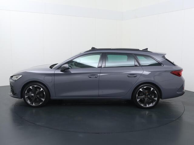 Cupra Leon Sportstourer 1.4 e-Hybrid Business | 204 PK | SoH 100% | Adaptive Cruise Control | Panoramadak | Achteruitrijcamera | Dodehoek detectie | Keyless Entry | Navigatiesysteem | Stuur- & Stoelverwarming | – foto 2