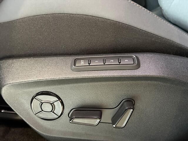 Cupra Raval Performance First Edition 56 kWh 211PK l Sennheizer Audio l Led Matrrix l Top View Camera
