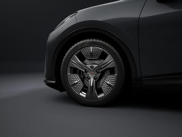 Cupra Raval Business First Edition 56 kWh 211 PK l 18" Devier l Achteruitrijcamera l Stoel en Stuuerverwarming