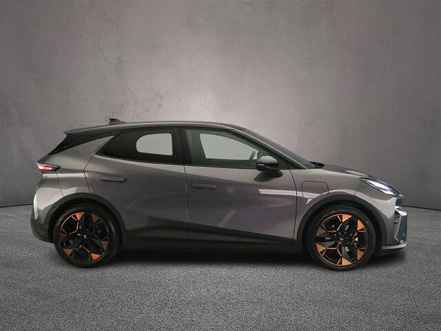 Cupra Raval Performance First Edition 211pk Automaat Adaptive cruise control, LED matrix koplampen, 360 camera, Achteruitrijcamera, Sennheiser audio, Stuurwiel verwarmd
