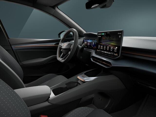 Cupra Raval Performance 39 kWh 135PK | 360 Camera | Elektrisch Verstelbare Stoelen | Verwarmbaar Stuurwiel & stoelen | Adaptieve Cruise Control | Keyless Entry | 19 Inch LM |