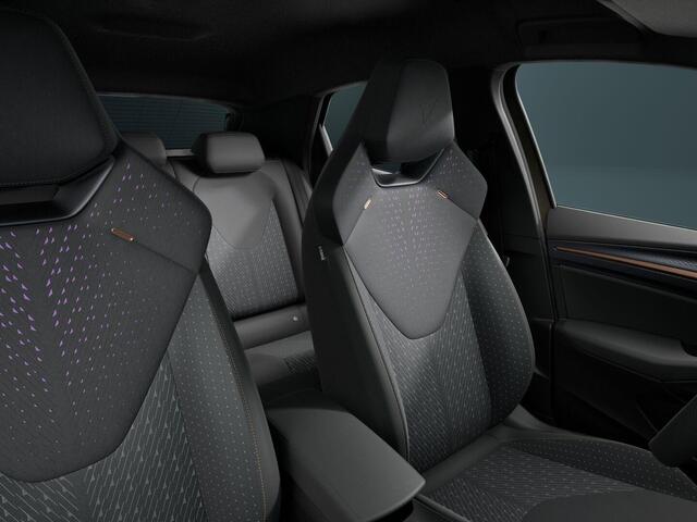 Cupra Raval Performance 39 kWh 135PK | 360 Camera | Elektrisch Verstelbare Stoelen | Verwarmbaar Stuurwiel & stoelen | Adaptieve Cruise Control | Keyless Entry | 19 Inch LM |