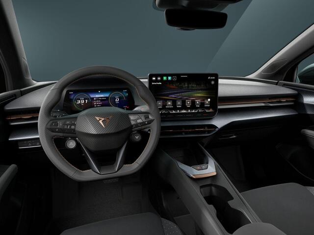 Cupra Raval Performance 56 kWh 211PK | 360 Camera | Elektrisch Verstelbare Stoelen | Verwarmbaar Stuurwiel & stoelen | Adaptieve Cruise Control | Keyless Entry |