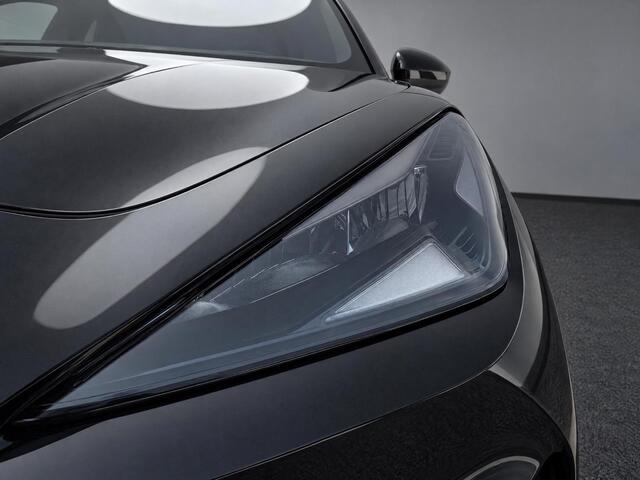 Cupra Raval Business First Edition 56 kWh 211 PK l 18" Devier l Achteruitrijcamera l Stoel en Stuurverwarming