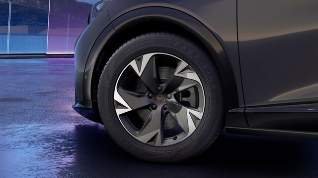 Cupra Tavascan 77kWh Elektromotor 286 1AT Business | Achteruitrijcamera | Digitaal instrumentenpaneel (Virtual Cockpit) | Multifunctioneel verwarmbaar stuurwiel met start- & CUPRA-knop