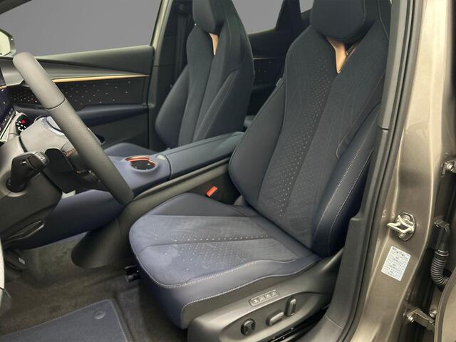 Cupra Tavascan Adrenaline 286pk Automaat Panoramadak, Adaptive cruise control, 360 camera, Achteruitrijcamera, LED matrix koplampen, Elektrische achterklep, Stuurwiel verwarmd