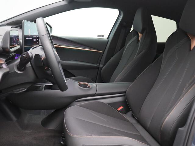 Cupra Tavascan Business 82 kWh 286PK Aut. SOH 100%, Warmtepomp, Matrix-LED, Keyless, Achteruitrijcamera, Alarm, Virtual Pedal, Side Assist, Travel Assist, Stoel- en Stuurwielverwarming, 19" LM Velgen