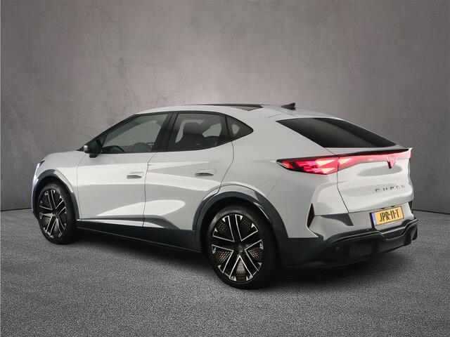 Cupra Tavascan VZ Extreme 340pk Automaat Adaptive cruise control, Panoramadak, 360 camera, Elektrische achterklep, Achteruitrijcamera, LED matrix koplampen, Stuurwiel verwarmd