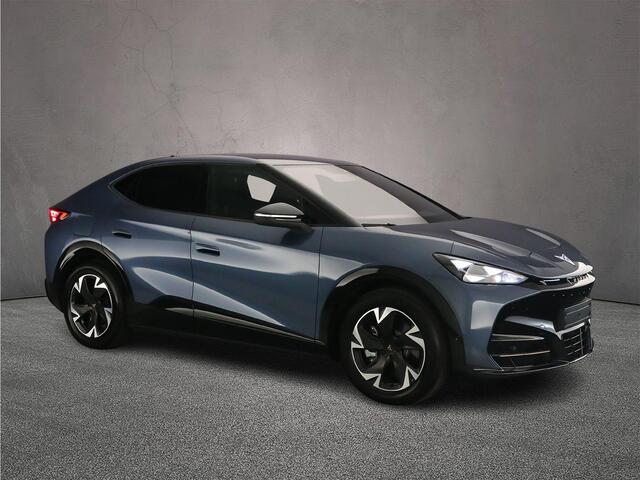 Cupra Tavascan Business 286pk Automaat Warmtepomp, Adaptive cruise control, Achteruitrijcamera, Elektrische achterklep, LED koplampen, Navigatie, Stuurwiel verwarmd