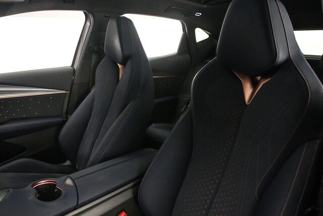 Cupra Tavascan VZ Adrenaline 340pk Automaat Warmtepomp, Adaptive cruise control, Elektrische achterklep, Panoramadak, 360 camera, Achteruitrijcamera, LED matrix koplampen, Sennheiser audio