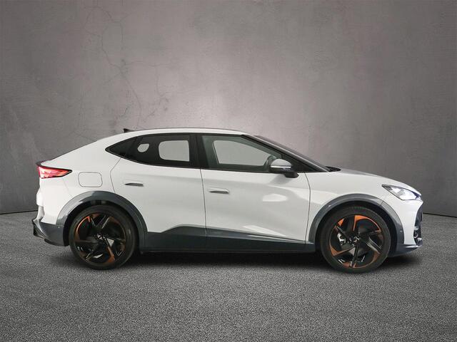 Cupra Tavascan VZ Adrenaline 340pk Automaat Warmtepomp, Adaptive cruise control, 360 camera, Sennheiser audio, Panoramadak, Elektrische achterklep, Achteruitrijcamera