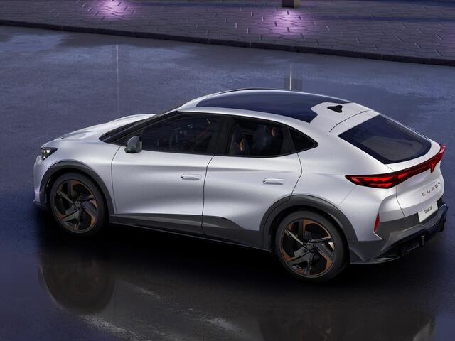 Cupra Tavascan 77kWh Elektromotor 286 1AT Adrenaline | Digitaal instrumentenpaneel (Virtual Cockpit) | Head-up Display met 'Augmented Reality' | Multifunctioneel verwarmbaar stuurwiel met start- & CUPRA-knop